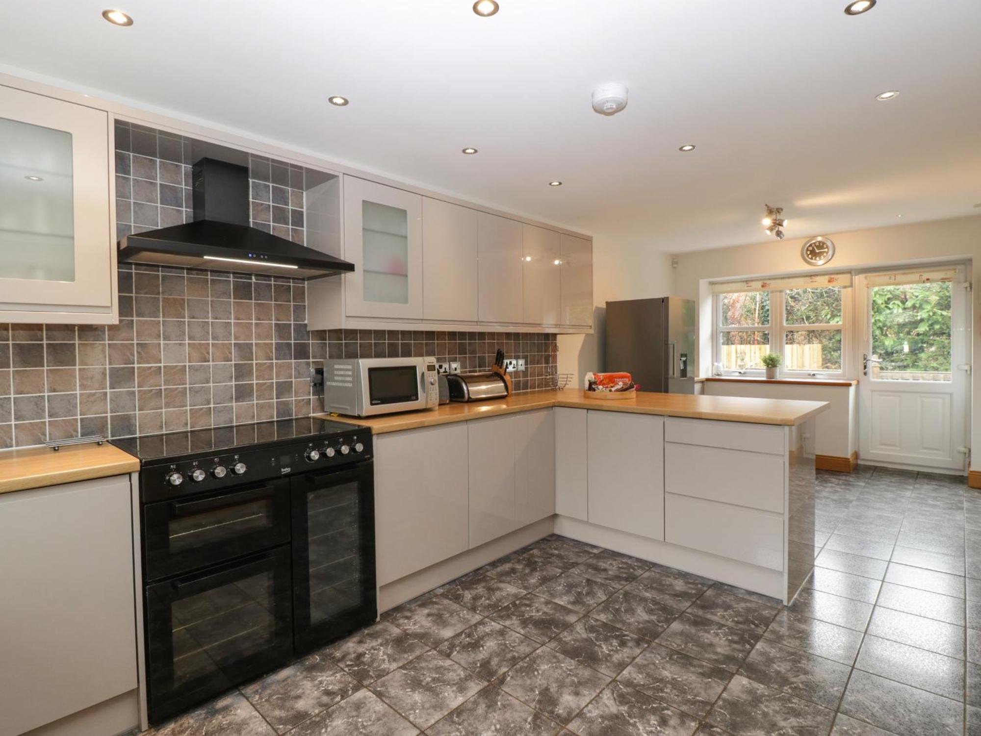 About Time Cottage Lydney Exterior photo