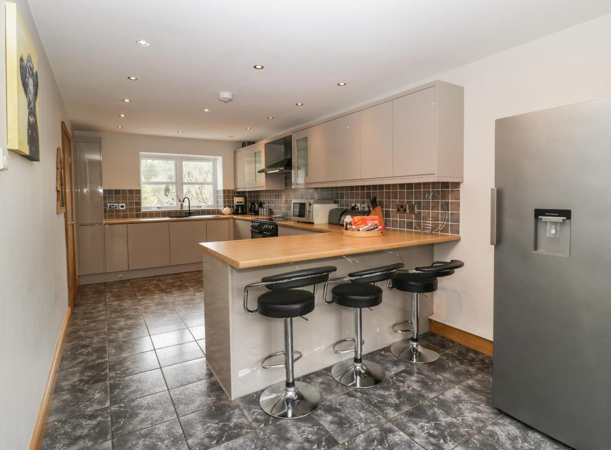 About Time Cottage Lydney Exterior photo